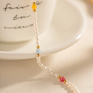 18K gold plated stainless steel anklet with natural stones and elegant pearls
