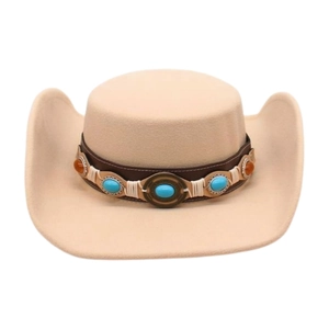 Cappello da cowboy in feltro beige con fascia etnica decorata con turchese e ambra