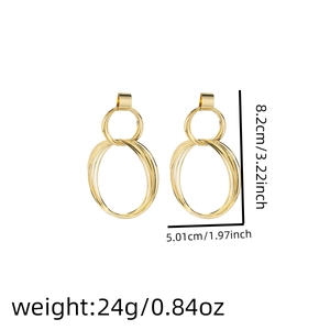 Detailed size chart showing golden multi-layer round drop earrings with 8.2cm height