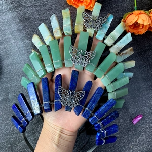 Serre-tête Couronne en Cristal Naturel Bohème Avec Papillon en Alliage Ajouré Enroulé à la Main Pierre Minérale pour Mariage Fête Festival Femme Accessoires