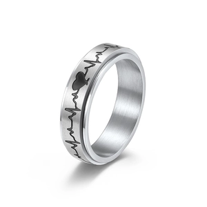 Bague de couple rotative en acier inoxydable avec motif battement de coeur noir sur argent