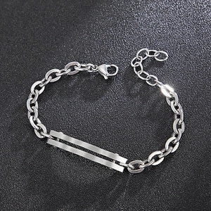 Bracelet En Acier Inoxydable Avec Barre Incurvée Chaîne Géométrique Bijou Style Industriel Minimaliste Pour Hommes