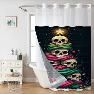 Details des Totenkopf-Weihnachtsbaum-Drucks auf wasserdichtem Polyester-Duschvorhang