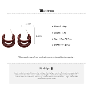 Spécifications des boucles d'oreilles en C multicouches de 2,5cm de haut et 1,7cm de large