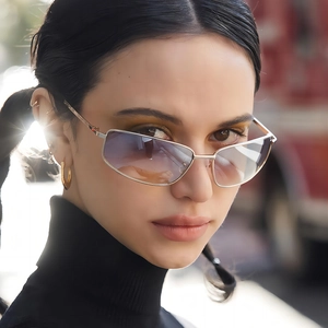Retro Rectangular Sunglasses UV400 Protection Metal Slim Frame Trendy Y2K Sun Glasses Outdoor Fashion For Women Men