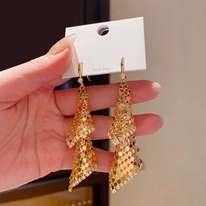 Exquisite 18k gold plated tassel earrings with sparkling sequins and S925 silver posts