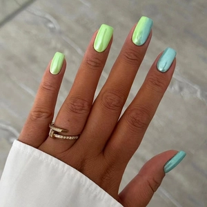 Blue Green Gradient Press On Nails Artificial Pearl Luster Medium Square Detachable Elegant Simple Ins Style For Women