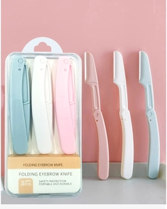 Three-piece set of folding eyebrow razors in pastel colors with protective safety blades