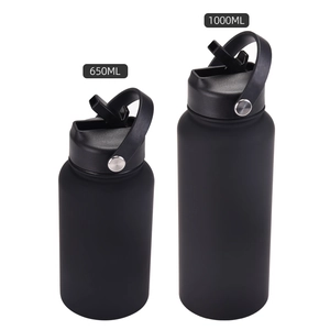 Black matte stainless steel sports water bottles in 650ml and 1000ml sizes with handles