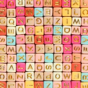 Acrylic Alphabet Cube Beads Golden Letters Square Spacer Loose Beads For DIY Bracelet Necklace Jewelry Making Crafts