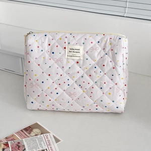 Quilted makeup bag with pink bow and polka dot pattern, large capacity toiletry pouch
