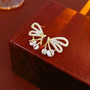 Hollow Butterfly Stud Earrings Cubic Zirconia Gold Plated Copper With Silver Earring Post Luxury Fashion Jewelry Women