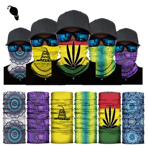 Seamless thermal bandana with colorful geometric and snake patterns for outdoor cycling