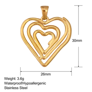 Golden stainless steel triple heart pendant with dimensions 30x26mm for DIY jewelry