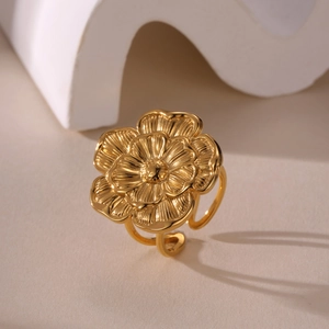 Vintage 18K gold plated double layer flower open ring with engraved petal textures