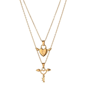 Collier double couche en acier doré avec pendentifs de serrure et clé ailes de coeur