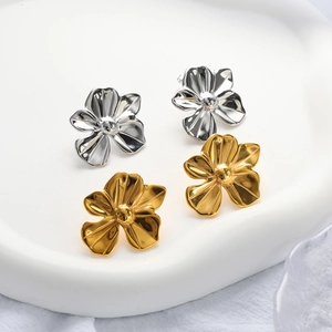 Minimalist 18K gold and silver plated flower earrings set with S925 engraved hallmark