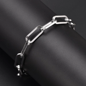 Detailed close-up of 7mm silver stainless steel paperclip link chain showing high metal luster