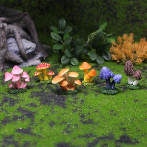 Miniature Mushroom Figurines Resin Micro Landscape Garden Decoration Fairy Garden Ornaments Simulation Fungi Accessory