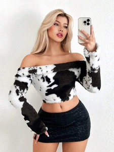 Women Off Shoulder Crop Top Cow Print Long Sleeve Plush Fleece Slim Fit Sexy Backless Autumn Winter Fashion
