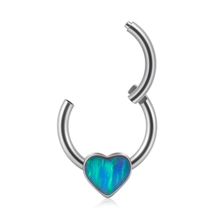 Anneau de septum en acier argenté orné d'une opale en forme de cœur bleu-vert