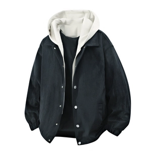 Veste à capuche homme effet deux-pièces noir et blanc avec boutons métalliques