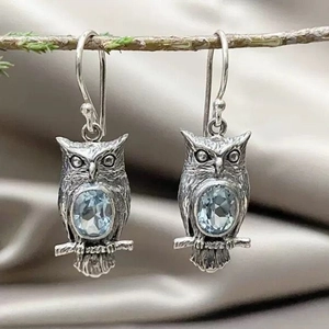 Retro Owl Dangle Earrings For Women Antique Silver Alloy Inlaid Blue Topaz Animal Shape Bohemian Style Hook Jewelry
