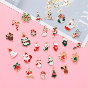 Christmas alloy pendants set featuring Santa, snowman and snowflake holiday charms