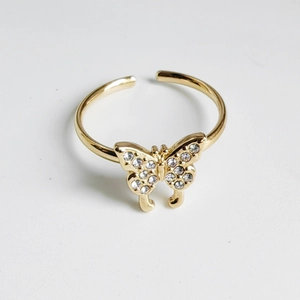 Sparkling butterfly open ring in 18K gold plated titanium steel with crystal inlay