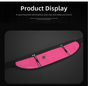 Détail de la ceinture de sport rose avec port casque et fermeture éclair réfléchissante
