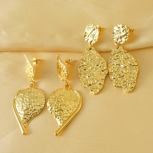 Vintage Leaf Hammered Texture Stainless Steel Stud Earrings For Women Gold Plated Fashion Jewelry Geometric Ear Studs
