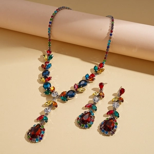 Luxury zircon leaf teardrop jewelry set with necklace and earrings in multiple colors