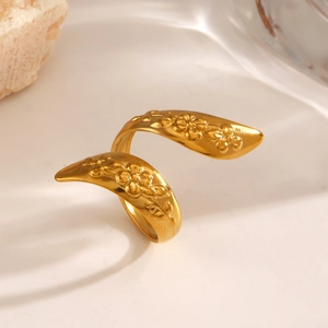 Vintage gold plated stainless steel open ring with floral engraving and leaf pattern