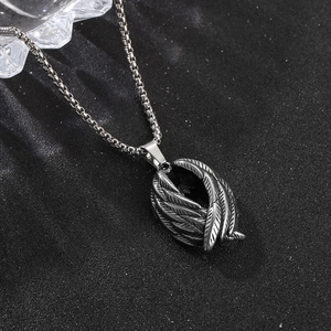 Collier avec pendentif ailes d'ange en acier inoxydable poli et chaîne box pour homme