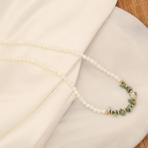 Handmade necklace with green natural stones, shell beads and gold stainless steel heart chain