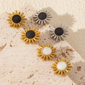 304 Stainless Steel Sun Stud Earrings Women Geometric Radiant Flower Design Enamel High End Minimalist Fashion Jewelry