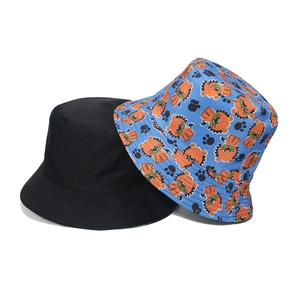 Cappelli parasole in cotone da donna con motivi neri e stampe di animali in stile cartoon
