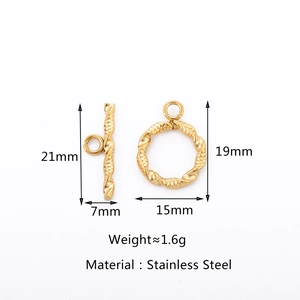 Detail view of 18k gold plated stainless steel toggle clasp with size measurements