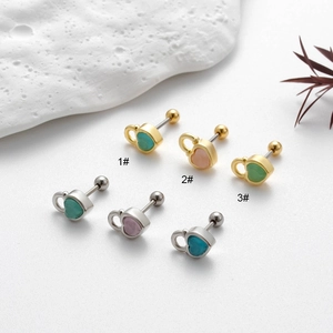 Boucles D'Oreilles Piercing Cartilage En Forme De Cœur En Acier Inoxydable À Vis Avec Zircone Colorée Pour Femmes