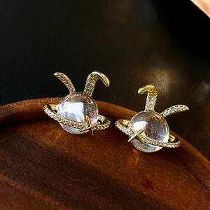 Sweet resin rabbit star stud earrings with gold plating and zircon accents
