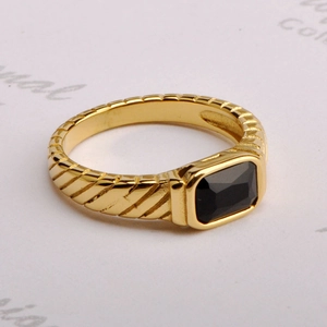 Retro Gold Plated Titanium Steel Ring For Women With Rectangular Black White Zircon Textured Grooved Band Minimalist Accessory