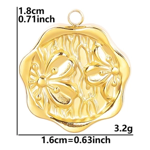 18k gold plated stainless steel flower pendant with 1.8cm size and 3.2g weight details
