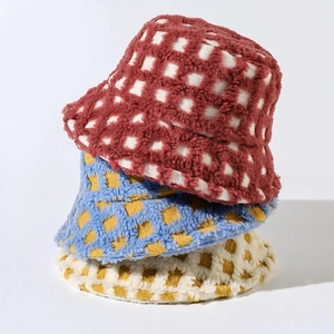 Checkerboard Plaid Plush Bucket Hat Winter Warm Soft Faux Fur Basin Hat Retro Thick Windproof Casual Outdoor Headwear