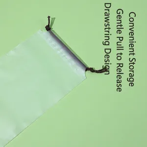 Wasserdichte Regenschirmtasche mit Kordelzug und halbtransparenter Textur für Reisen