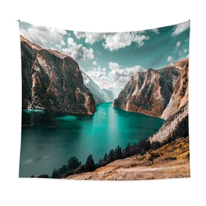 Bohemian Wandteppich mit Fjordlandschaft, Schneebergen und See für die Raumdekoration