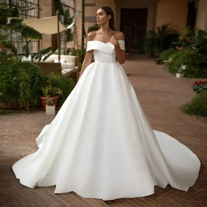 Noble White Satin Wedding Dress Off Shoulder Strapless Waist Slimming Ball Gown Long Train Elegant Bridal