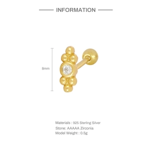 Macro detail of S925 sterling silver ear stud with 8mm dimension and AAAAA zirconia