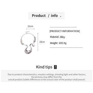 Detailed specs of silver liquid metal style choker with 15x28cm size and alloy material