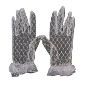 Elegant white lace party gloves with mesh ruffles and diamond pattern for bridal wear