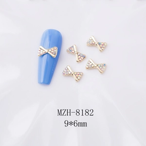 Bijou d'ongle nœud 9x6mm doré avec strass AB aurora pour décoration de manucure DIY